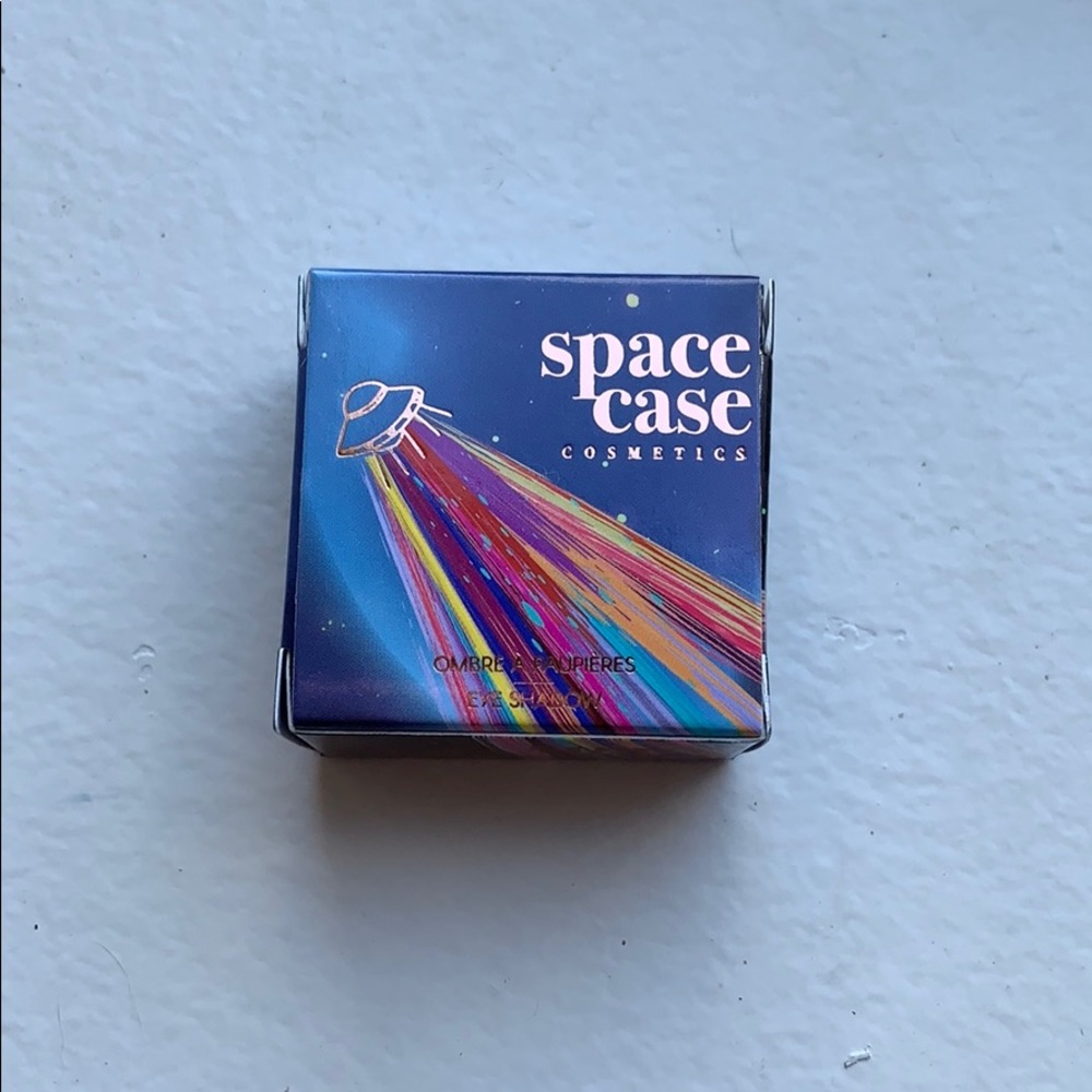 Space Case Cosmetic Eyeshadow